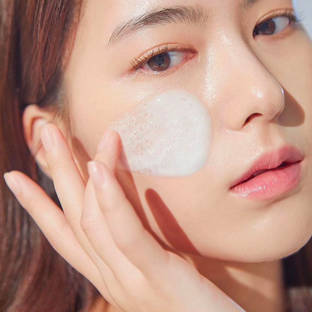 Volumizing Radiance Essence - White - By Baano