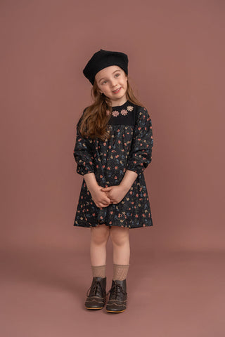 Glamourous Grace