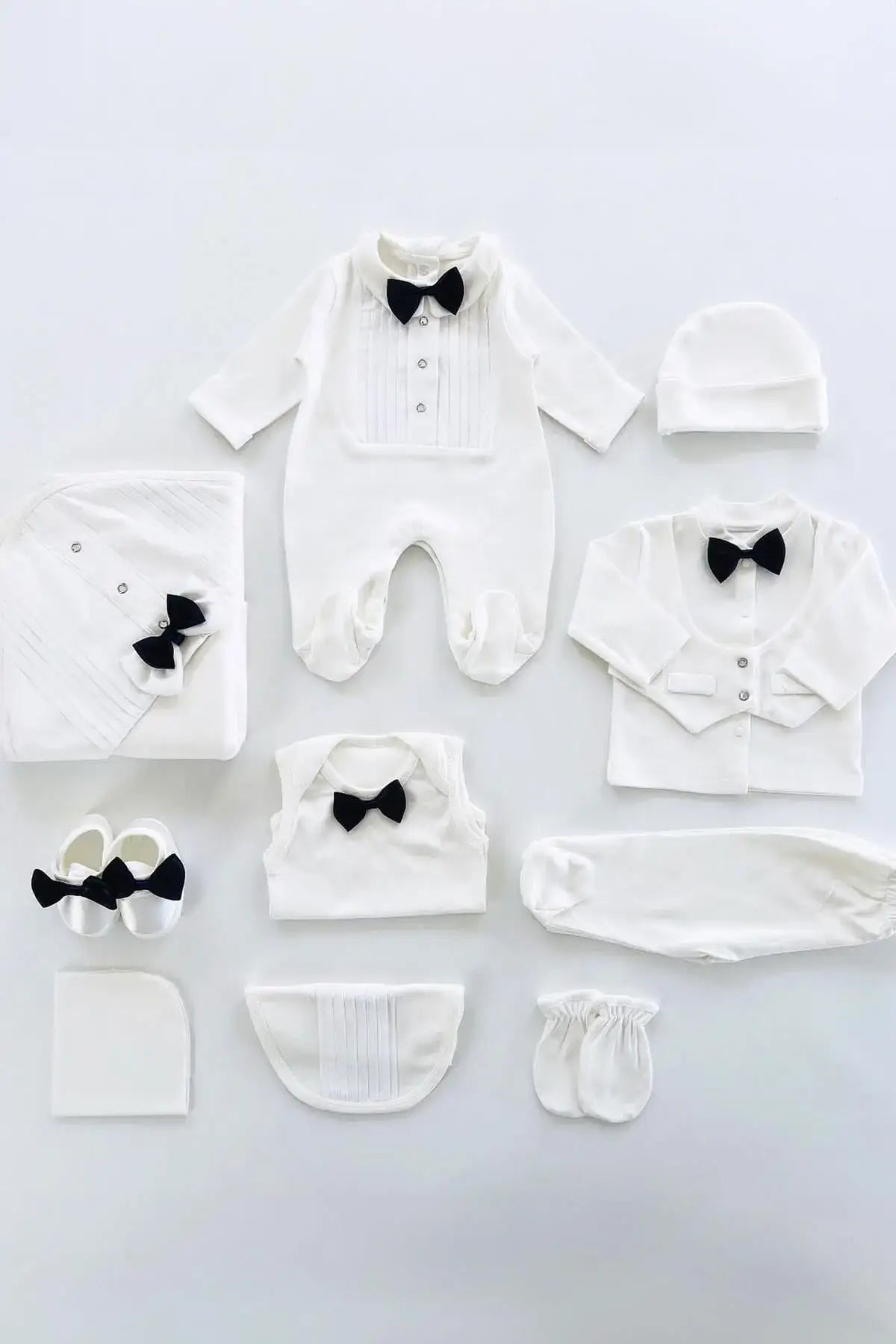 William Newborn White Coming Home Set (10 pcs) - By Baano