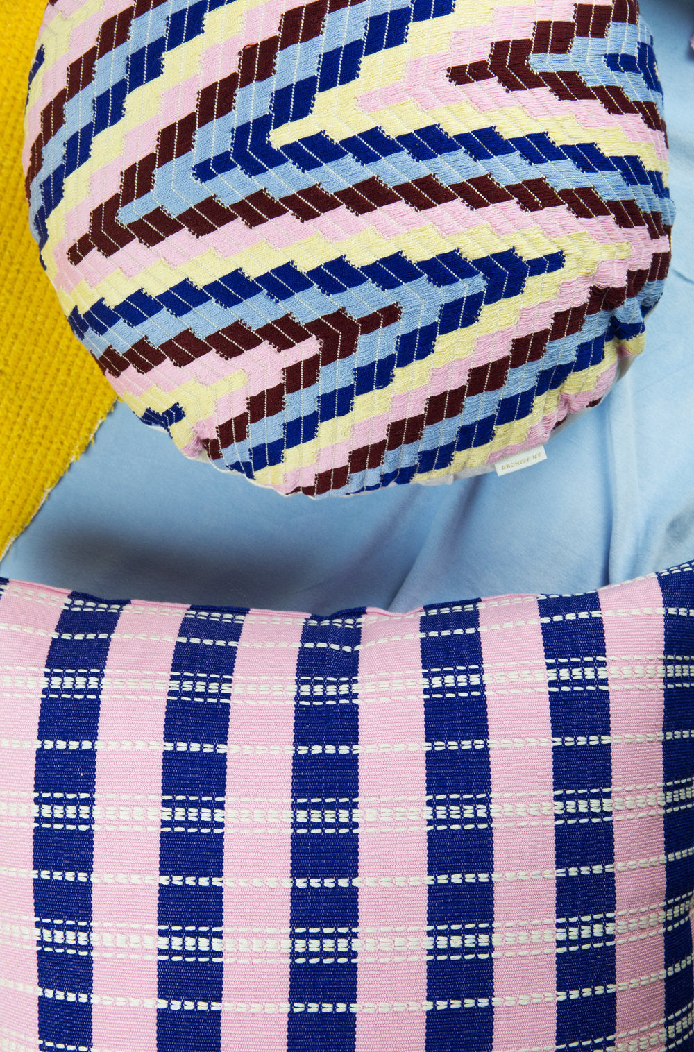 Almolonga Pillow - Multi