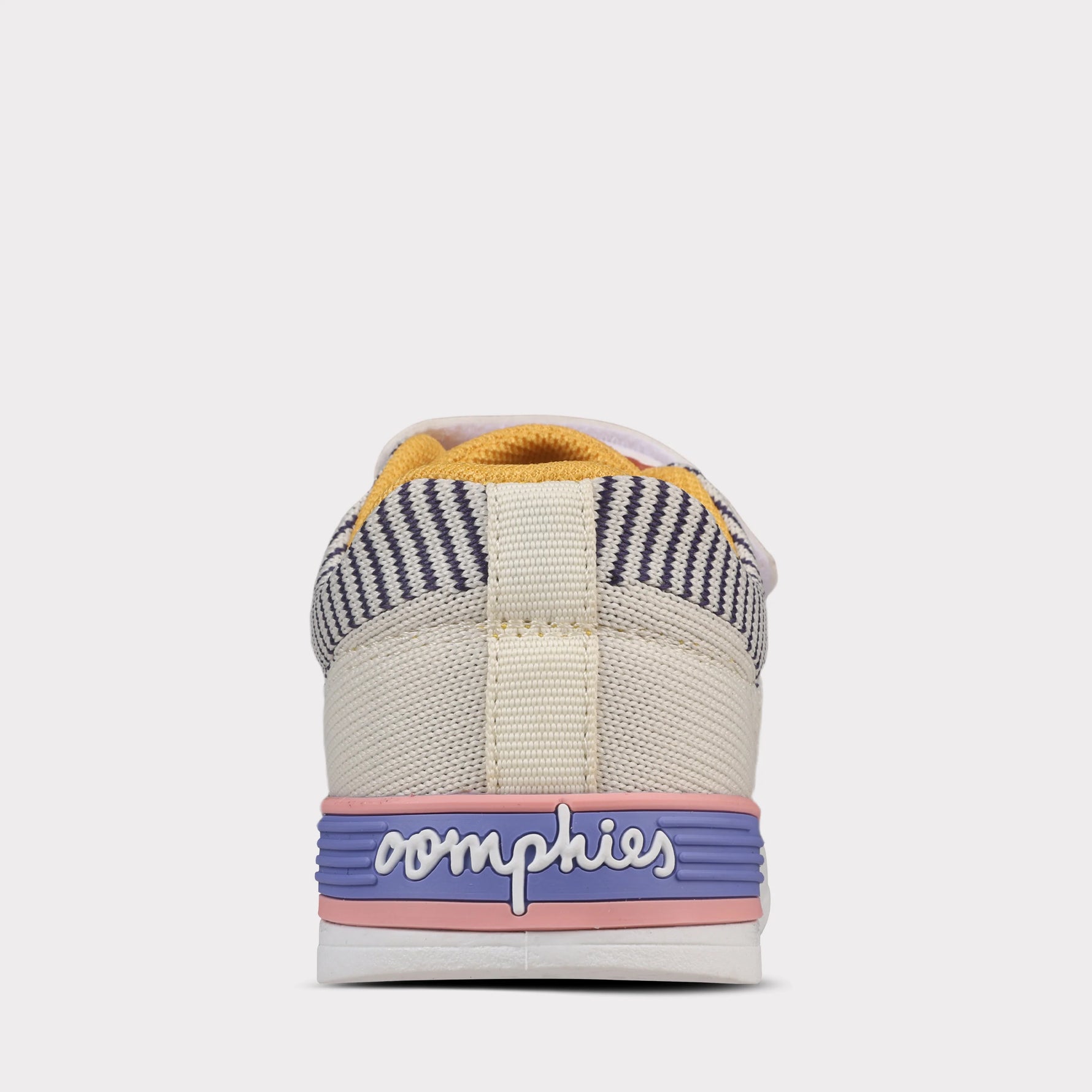 Wynn Girls Hook & Loop Sneaker