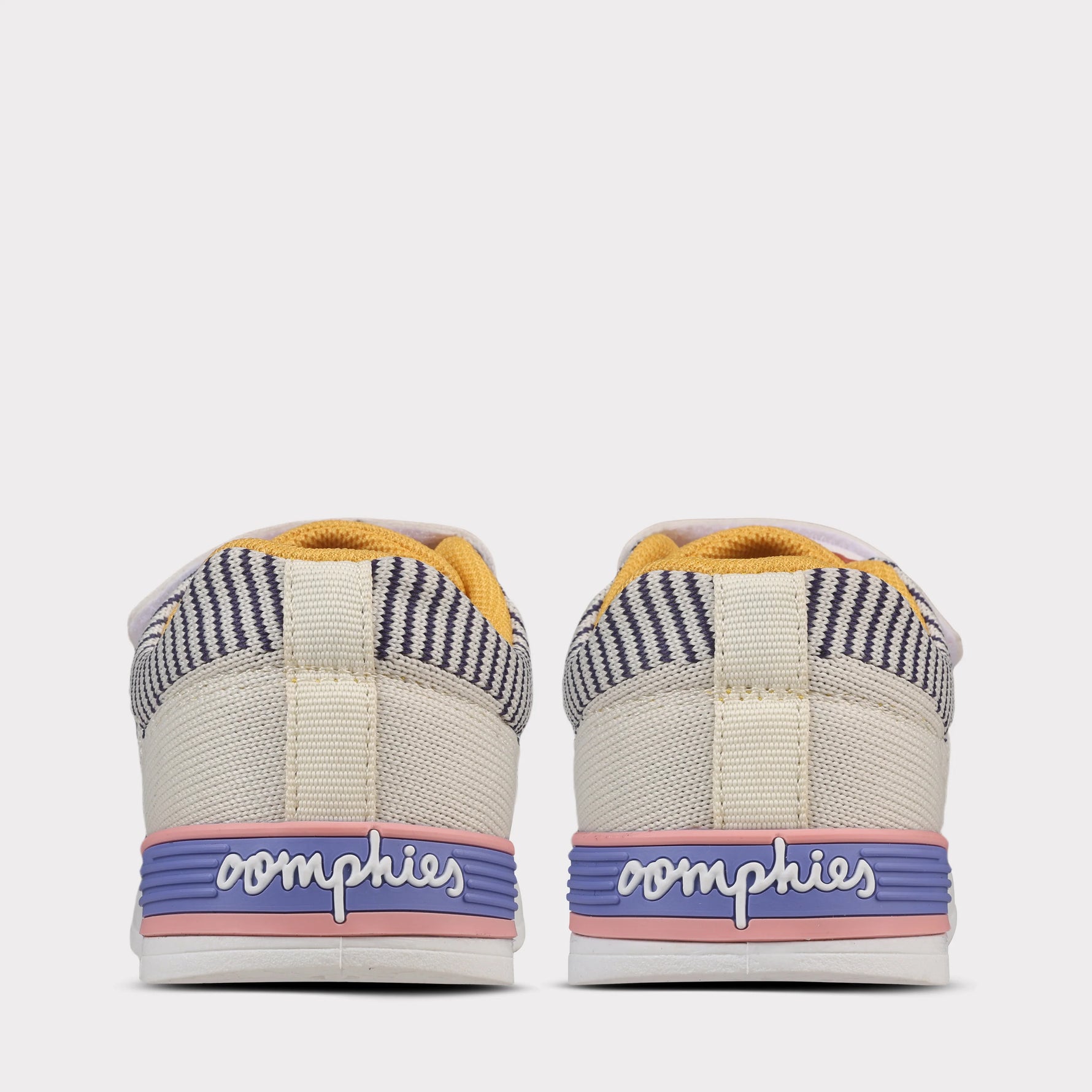 Wynn Girls Hook & Loop Sneaker