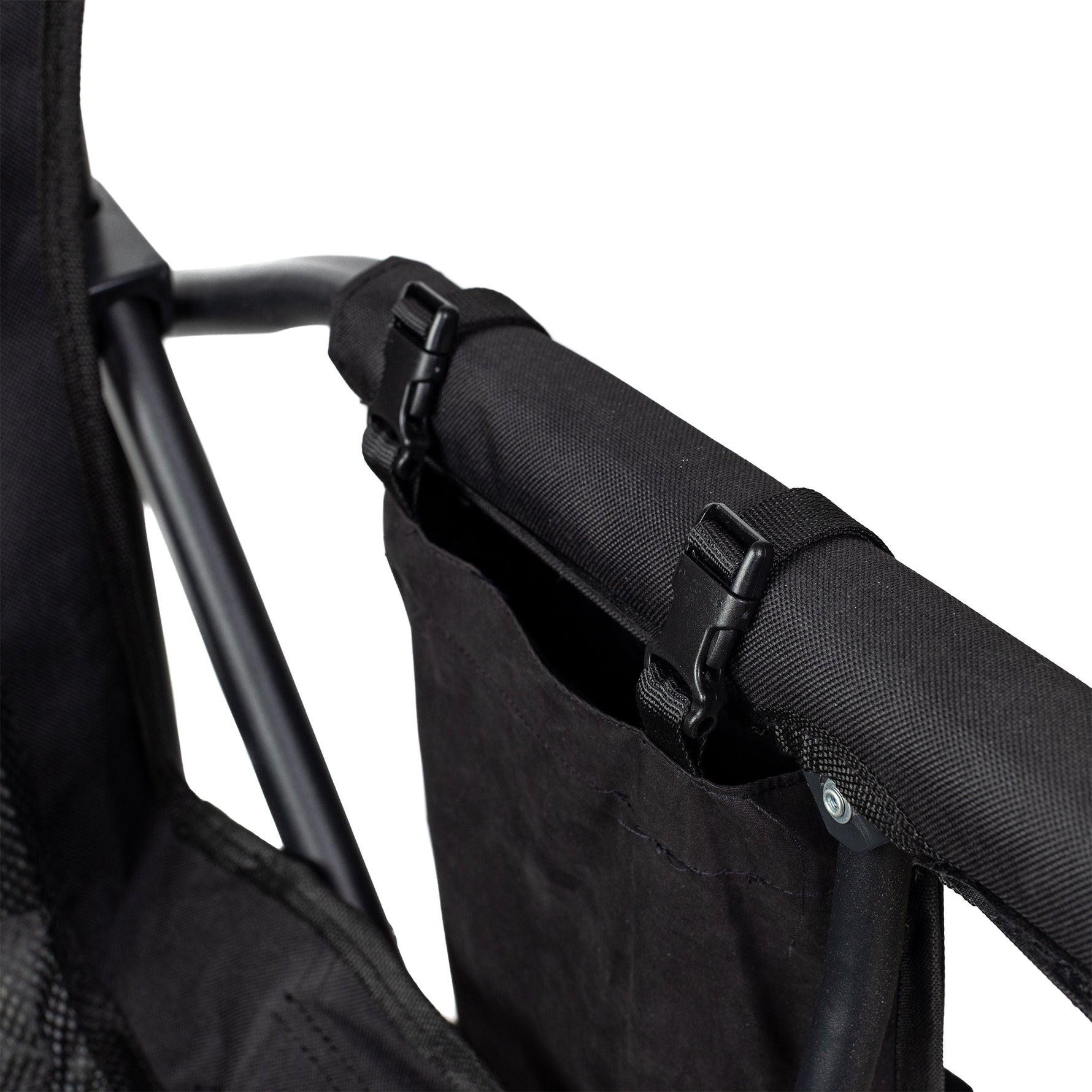 Zephyr Dual-Zoned Cooling Camp Chair