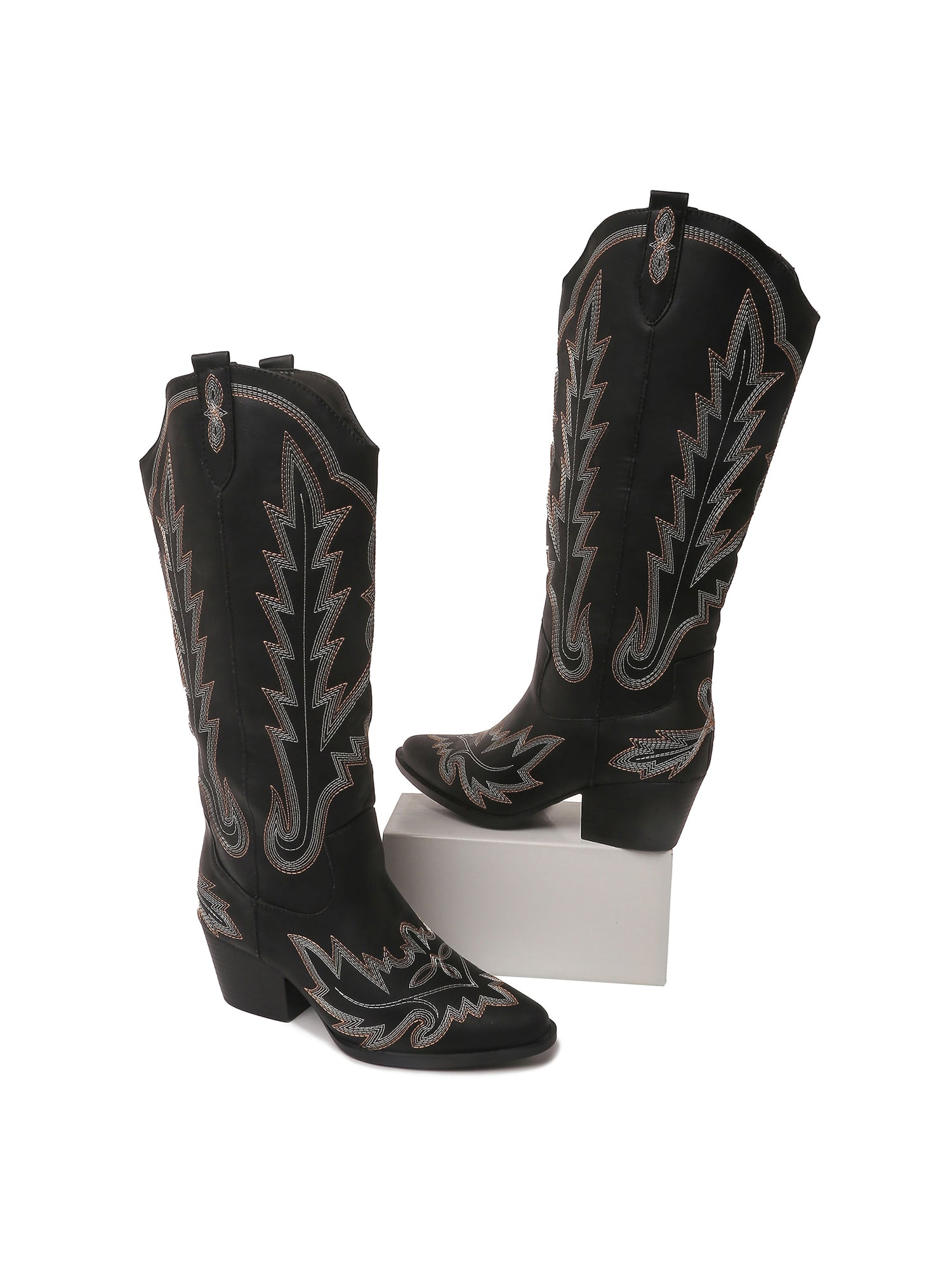 Alma | Black J.Adams