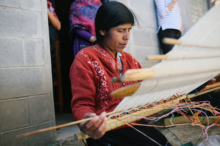 Nahuala II Pillow - Mint