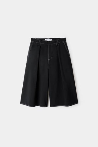 Short pants