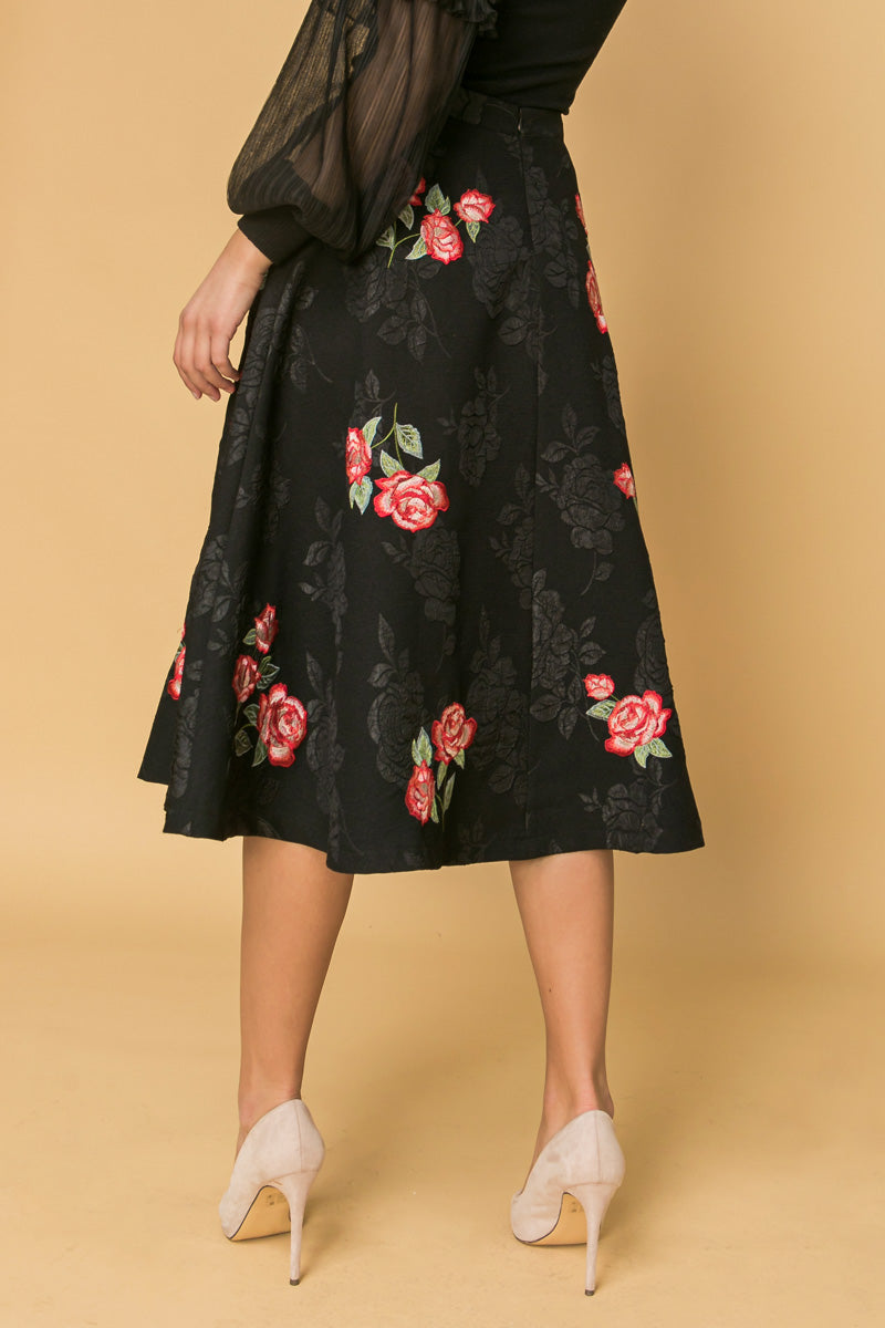 ROSE EMBROIDERY MIDI SKIRT - By Baano