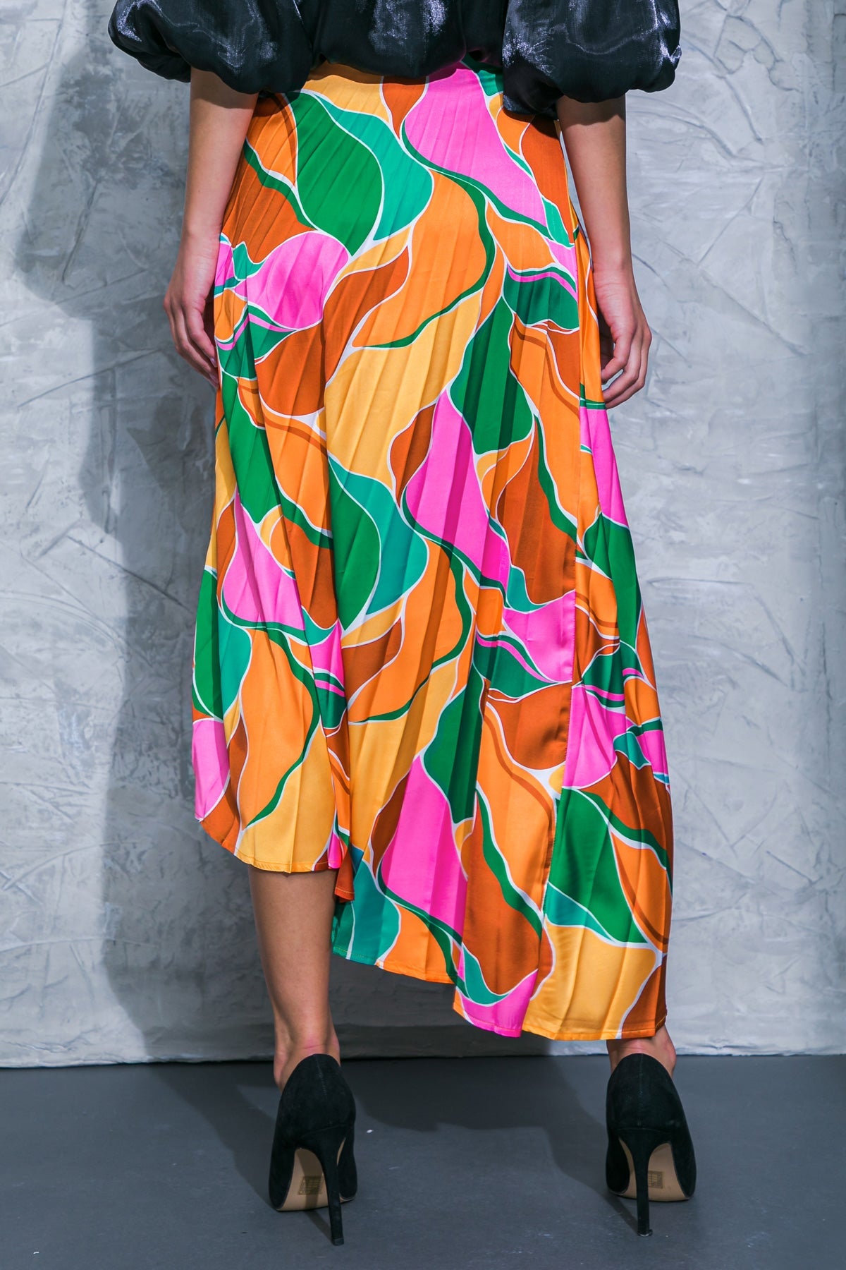 GRACEFUL IMPRESSION WOVEN MIDI SKIRT - By Baano