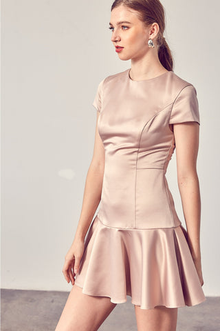 Glamourous Grace