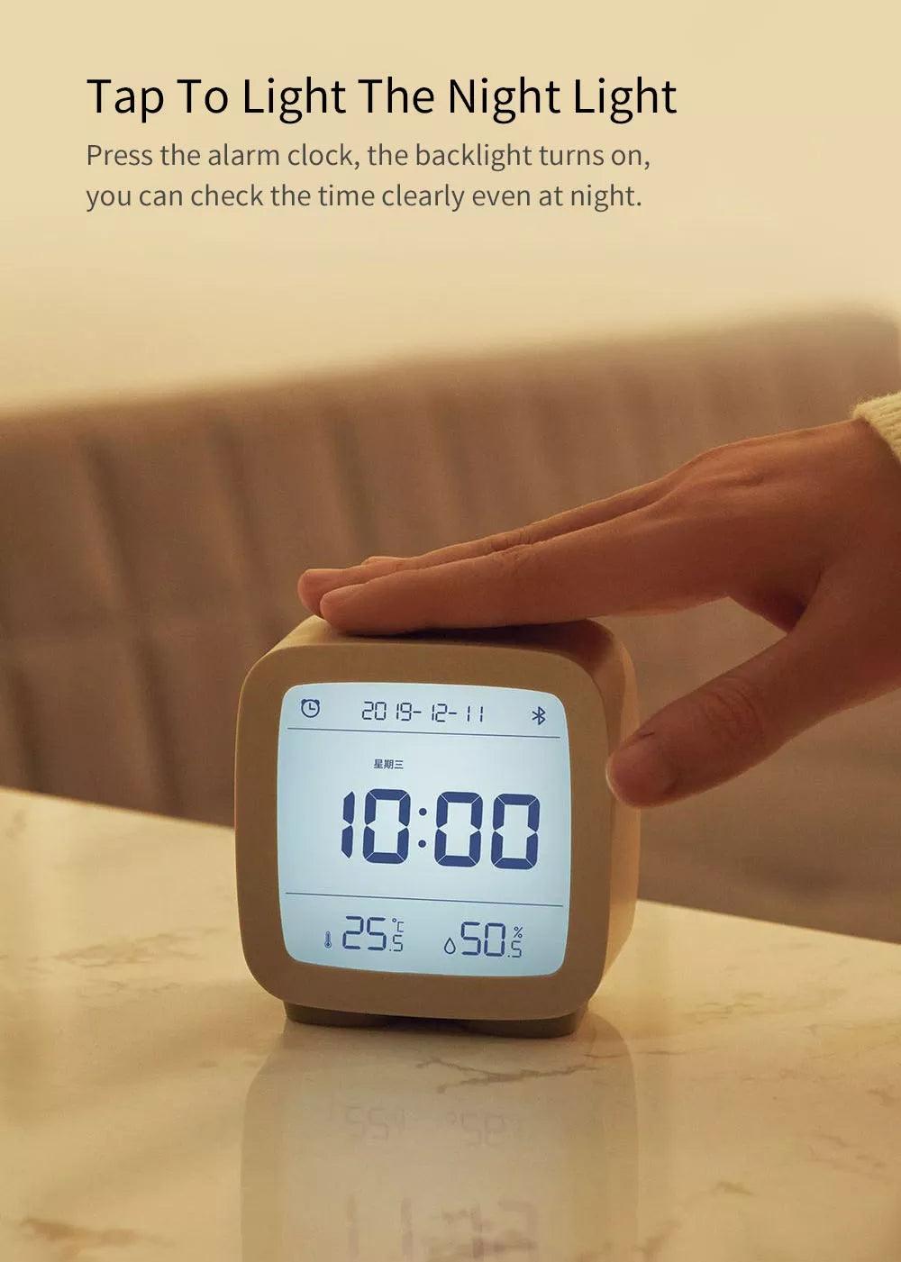Bluetooth Alarm Clock Temperature Humidity Display LCD Screen Adjustable Clock Dual Alarm Clock with Night Light, Alarm Clock for Kids Small Alarm Clock for Home Bedroom Travel USB Powered Cute Design Nightlight With APP Smart Home Stevvex