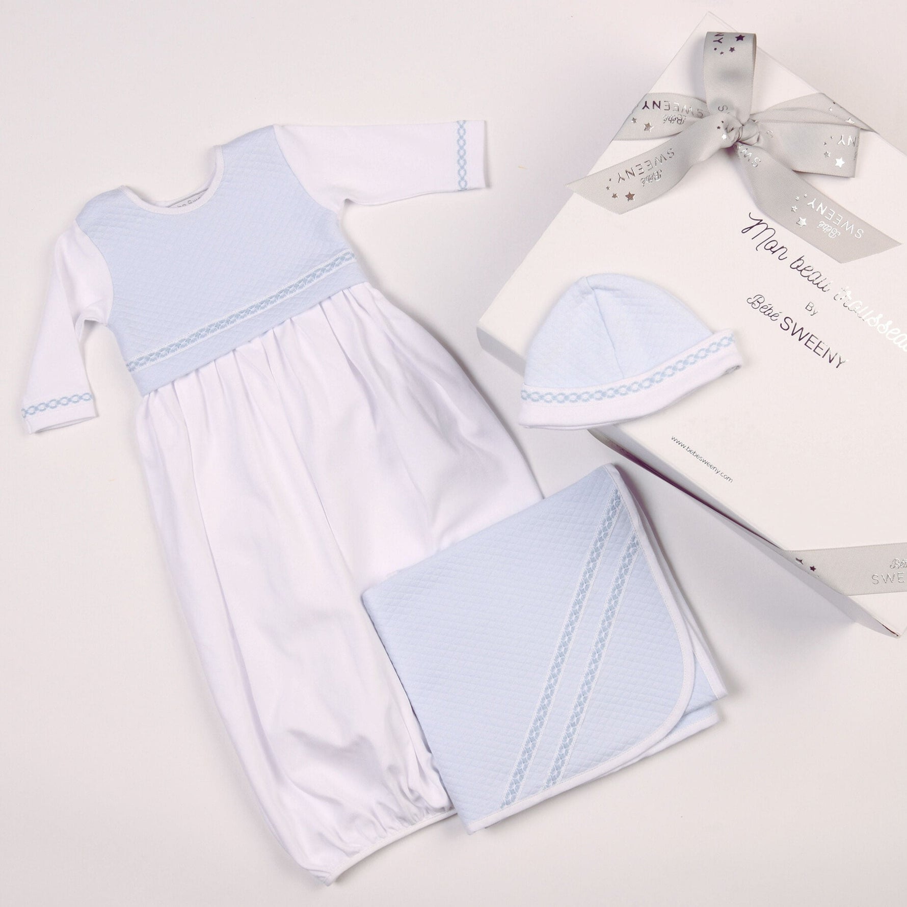 Boys White & Blue Quilted Cotton Gown Set (3)