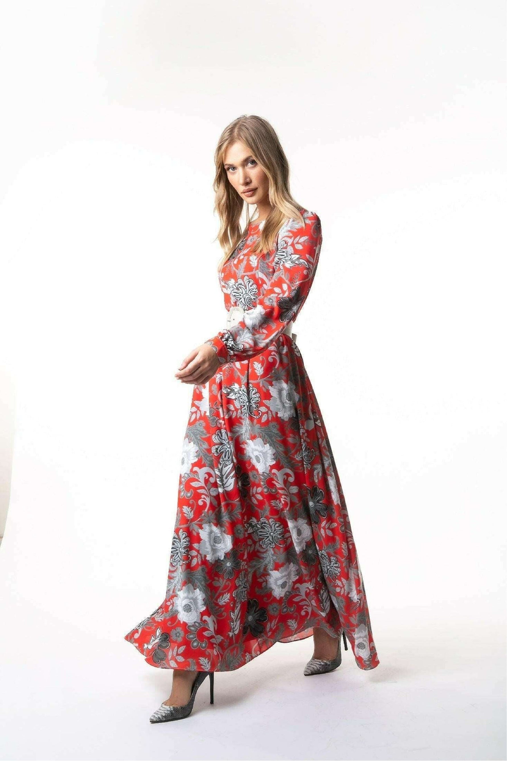 Kelly Floral Long Maxi Dress with Long Sleeves - By Baano