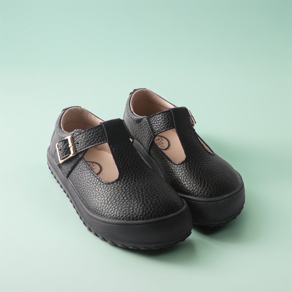 Uniform T Bar Tricia - Glamourous Grace