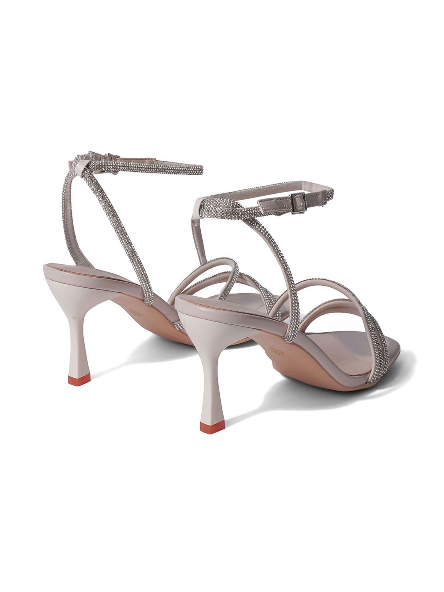 Chloe | Beige J.Adams