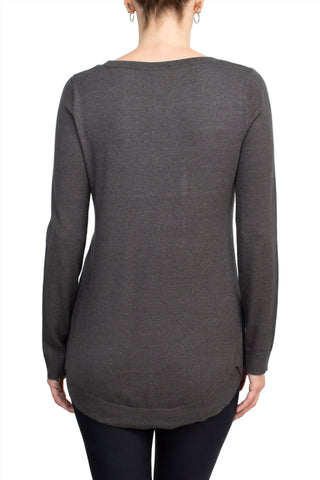Cupio Scoop Neck Long Sleeve Solid Knit Top - By Baano