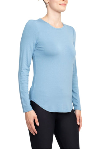 Cupio Crew Neck Long Sleeve Solid Knit Top - Glamourous Grace
