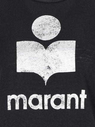 Short -sleeved t -shirt