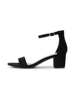 Daisy | Black J.Adams