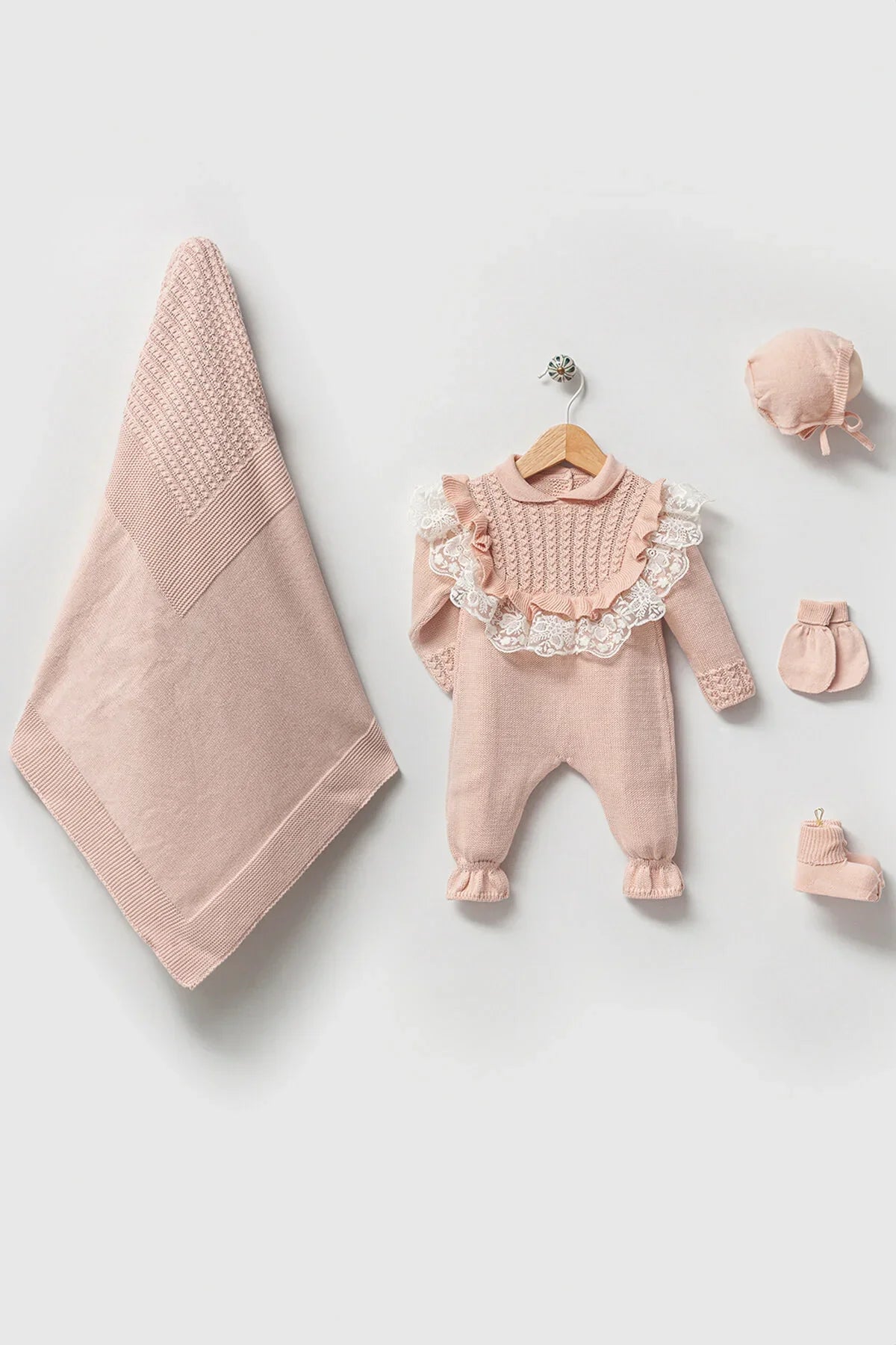 Daphne Powder Newborn Knitwear Coming Home Set (5pcs) - By Baano
