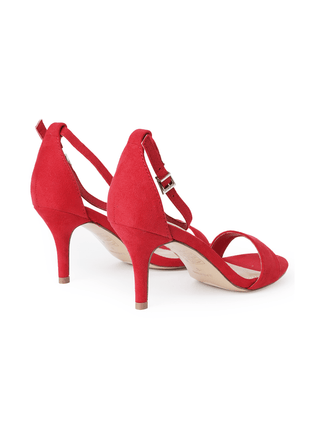 Dove | Red Suede