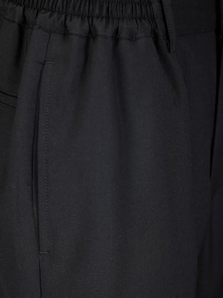 Straight pants