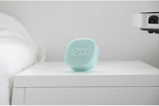 Electronic Square Silent Bedside Alarm Clock Intelligent Temperature Sensing Magnetic Attraction Desk Clock Mini Battery Operated Alarm Clock  Home Decor Stevvex