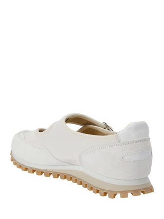 Sneakers - By Baano