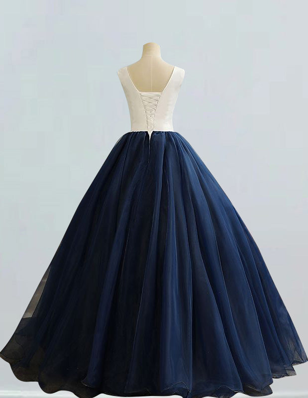 Elegant Navy Tulle Prom Gown, Lace Applique Boat Neck, Formal Evening Dress
