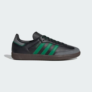 Sneakers - By Baano