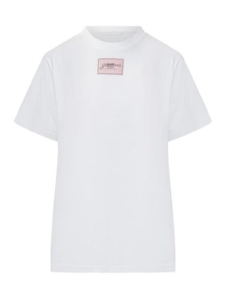 Short -sleeved t -shirt