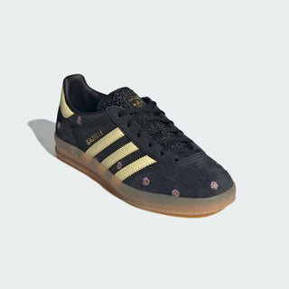 Sneakers - By Baano