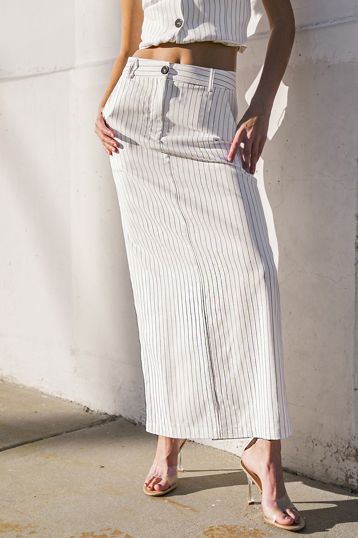 GET TO THE POINT WOVEN MIDI SKIRT - By Baano