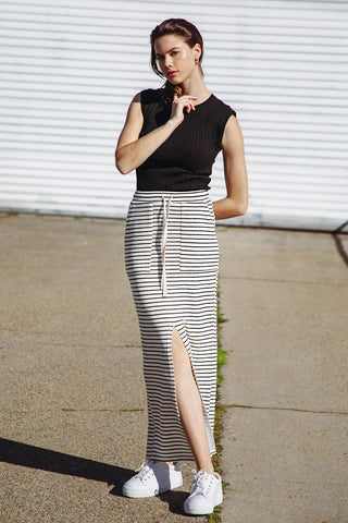 PRETTY ON POINT KNIT SKIRT - By Baano