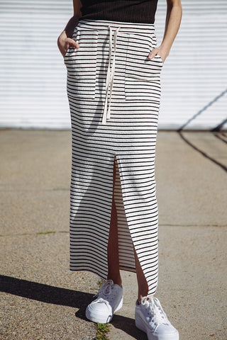 PRETTY ON POINT KNIT SKIRT - By Baano