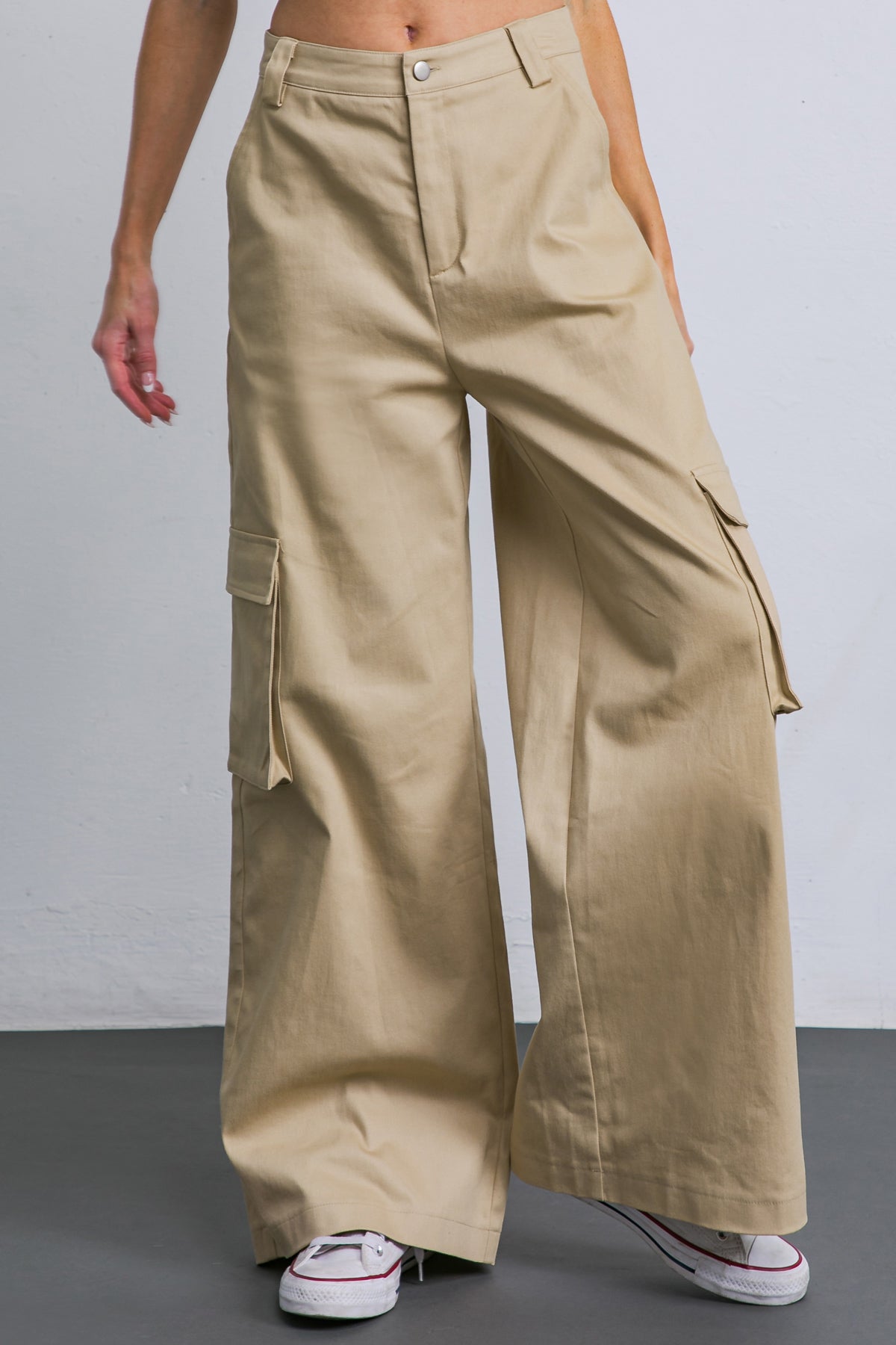 ADORABLE POSH WOVEN CARGO PANTS - By Baano