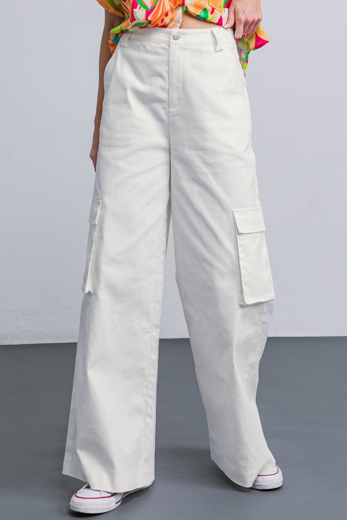 ADORABLE POSH WOVEN CARGO PANTS - By Baano