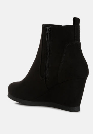 Fynn Wedge Heel Ankle Length Boots