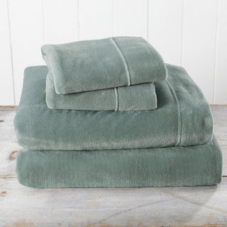 4-Piece Solid Plush Sheet - Velvet Luxe Collection