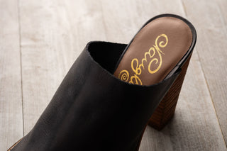 Hallie Heeled Sandal in Black Naughty Monkey
