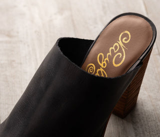 Hallie Heeled Sandal in Black Naughty Monkey