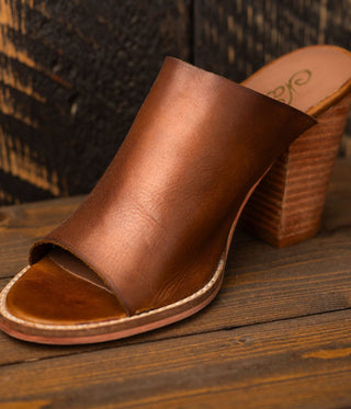 Hallie Heeled Sandal in Tan Naughty Monkey