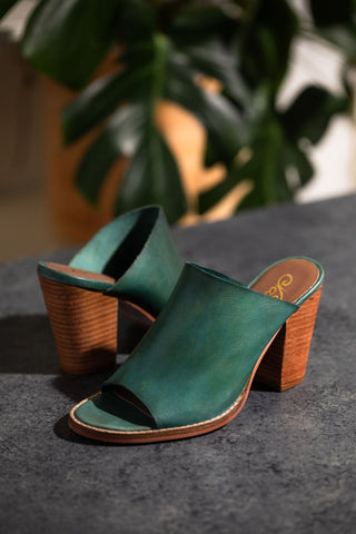 Hallie Heeled Sandal in Teal Naughty Monkey