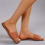 Hannah | Caramel J.Adams