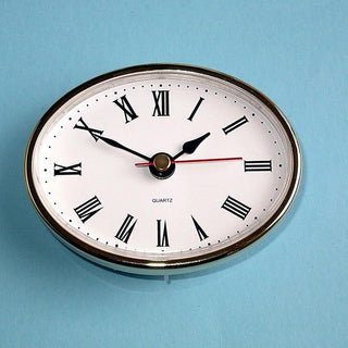 High Quality Vintage Black Metal Art Table Clock Metal Retro Silent Non-Ticking Battery Control Classic Roman dial Small Table Clock for Bedrooms Stevvex