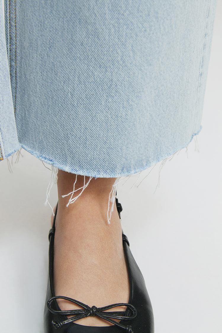 Moon Curve Raw Hem Crop Jeans HJ129 Hey Joanie