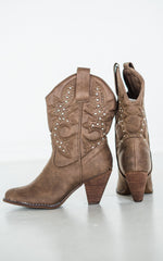 Houston Western Boots in Taupe Naughty Monkey