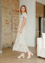 Isabella V-Neck Floral Maxi Dress - Glamourous Grace