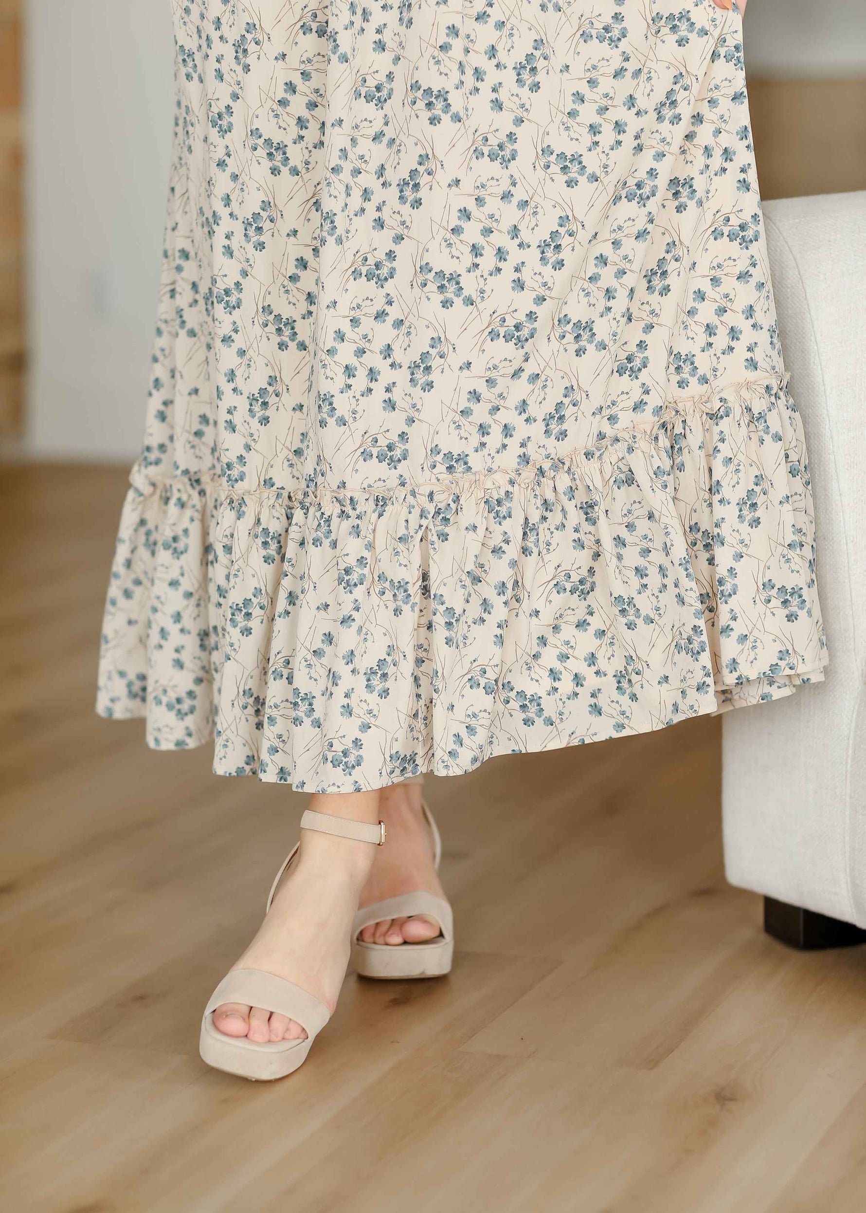 Isabella V-Neck Floral Maxi Dress - Glamourous Grace