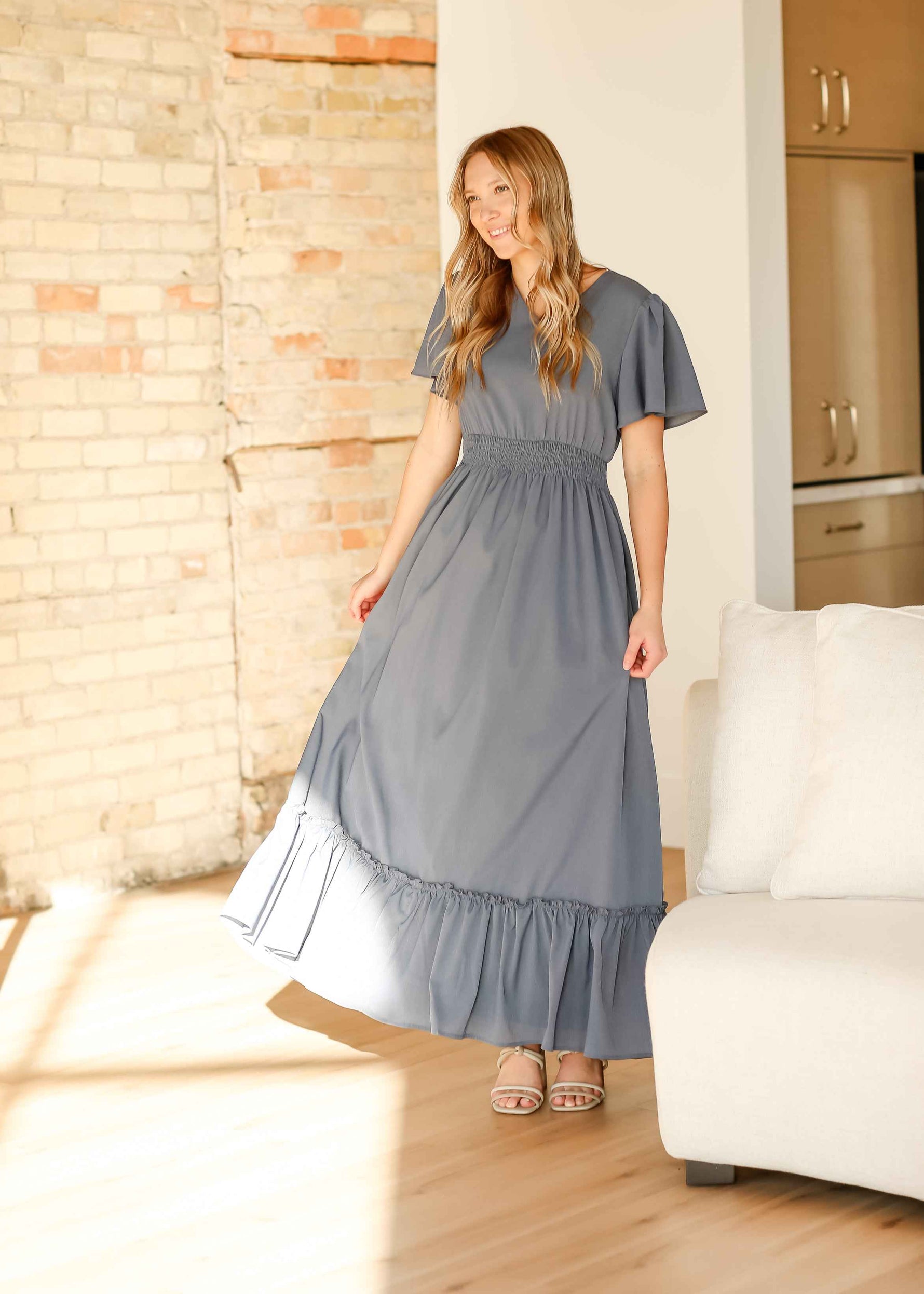 Isabella V-Neck Maxi Dress - Glamourous Grace