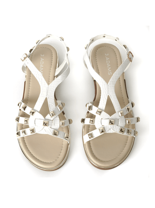 Jennifer | White
